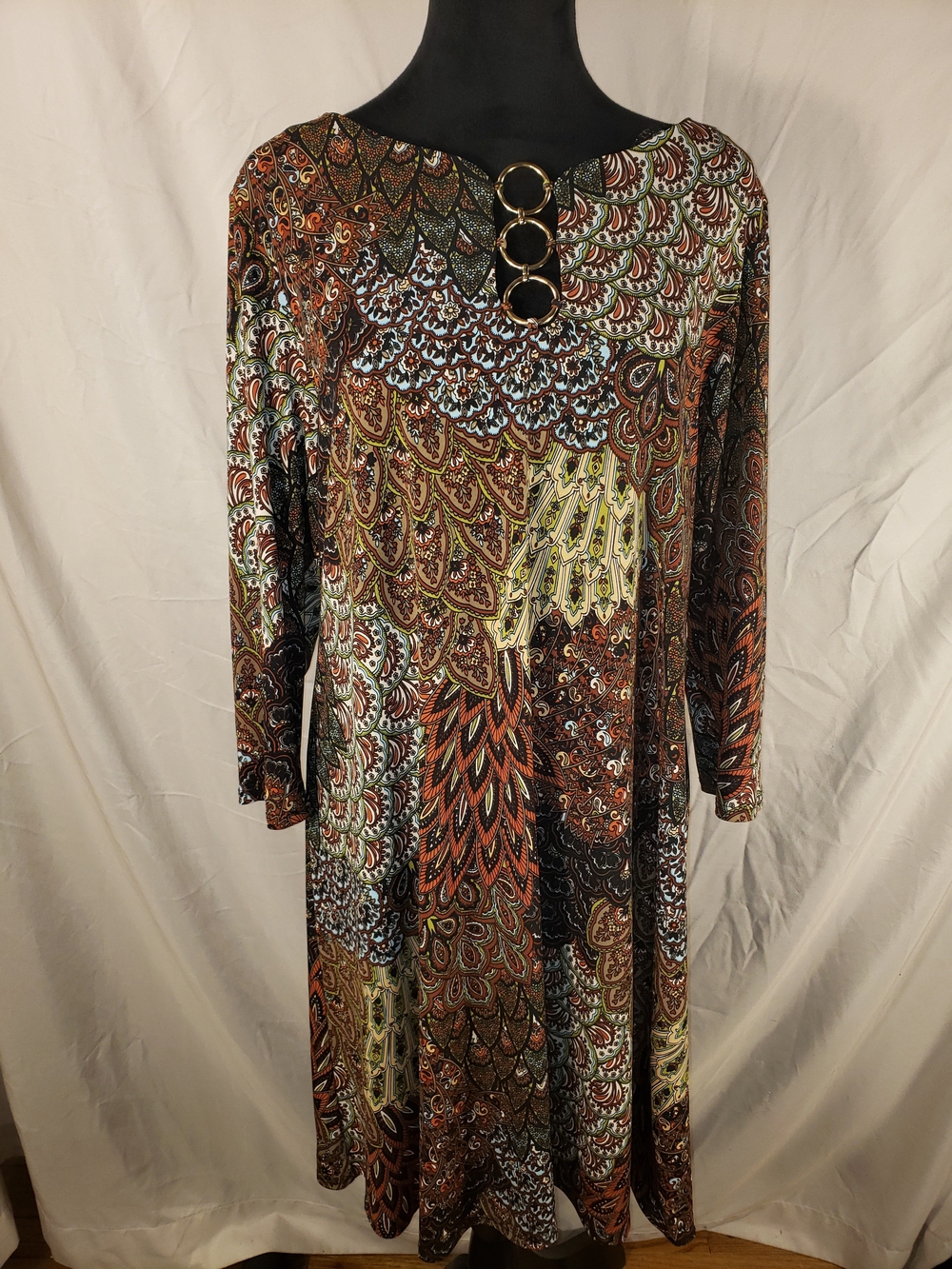 MSK Multicolor Paisley Long-Sleeve Dress with Gold Ring Detail